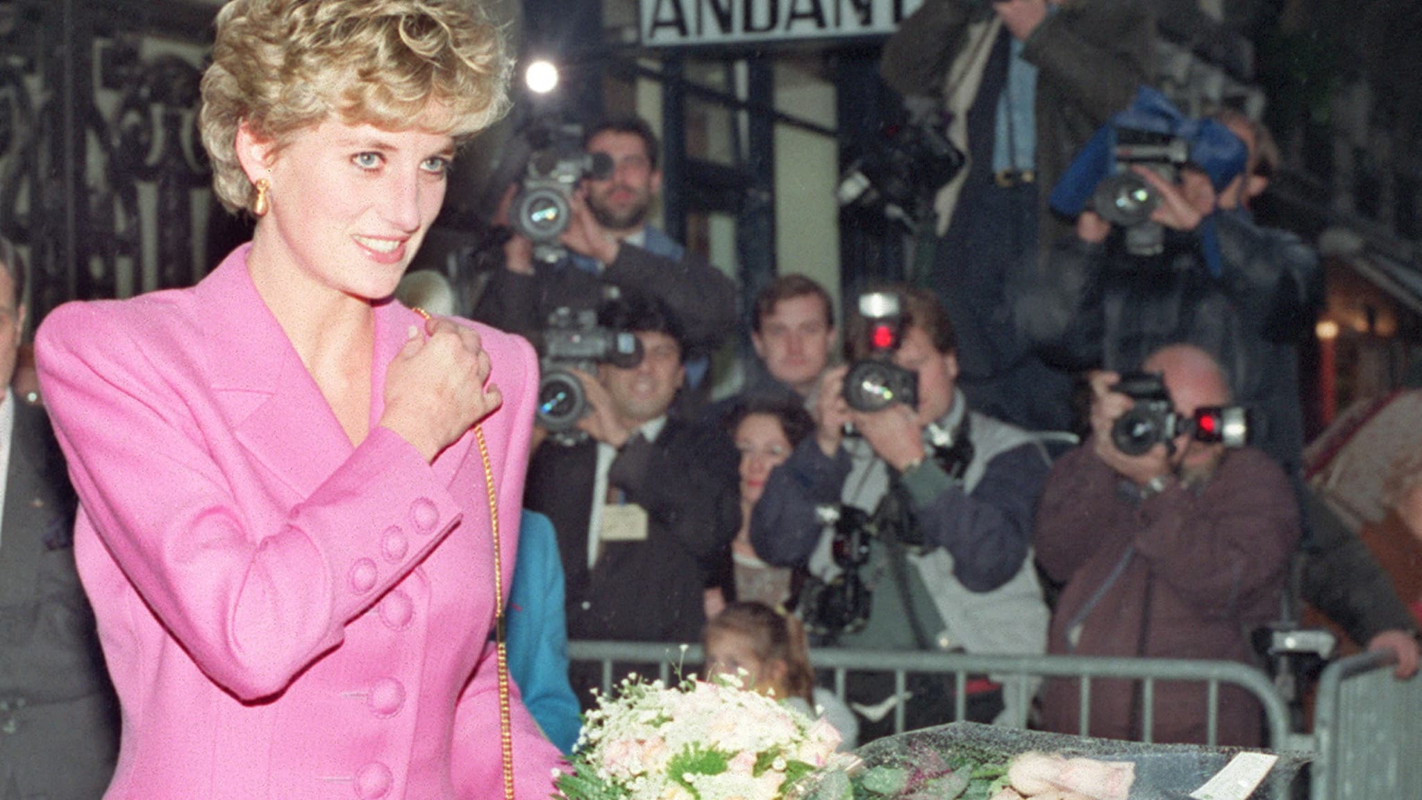 Princess Diana’s family home goes on sale for nearly 13 million euros