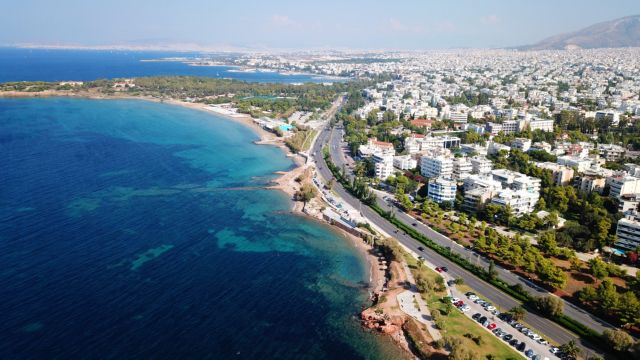 Athenian Riviera: how it boosts tourism in Athens